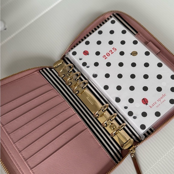 Kate Spade Pink Bonnet agenda + 2025 Kate Spade calendar refill - Picture 10 of 11